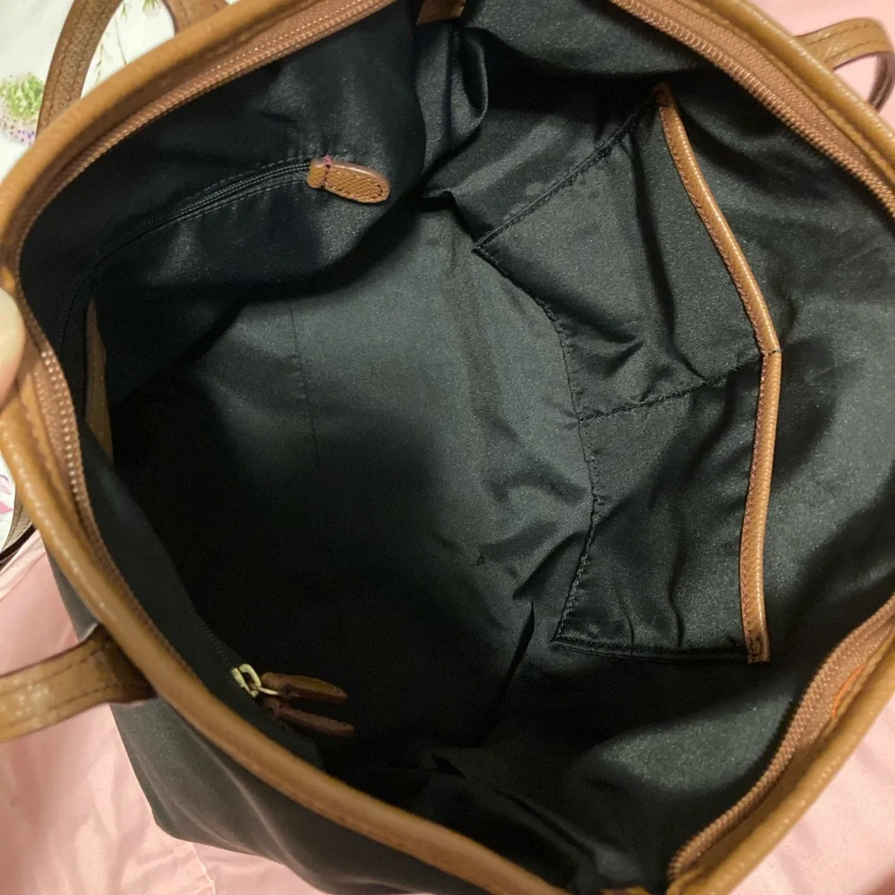 Coach Black and Tan Tote Bag with Gold Hardware - Picture 3 of 13
